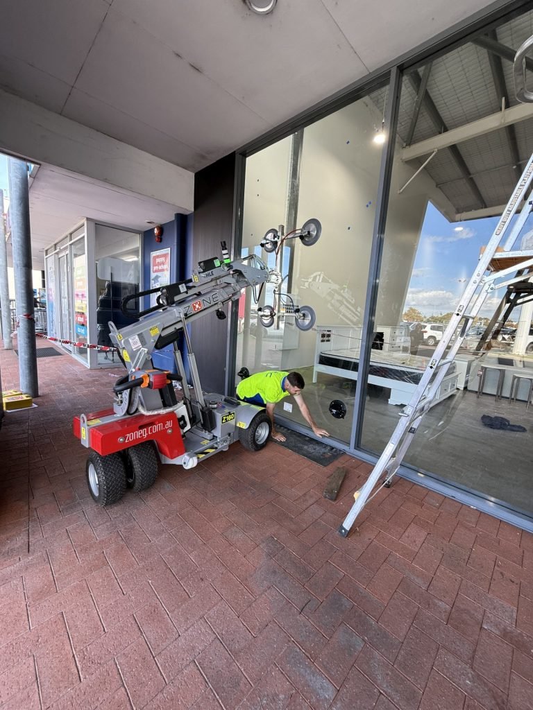 Premium Glass & Window Installations in Perth | SMLC