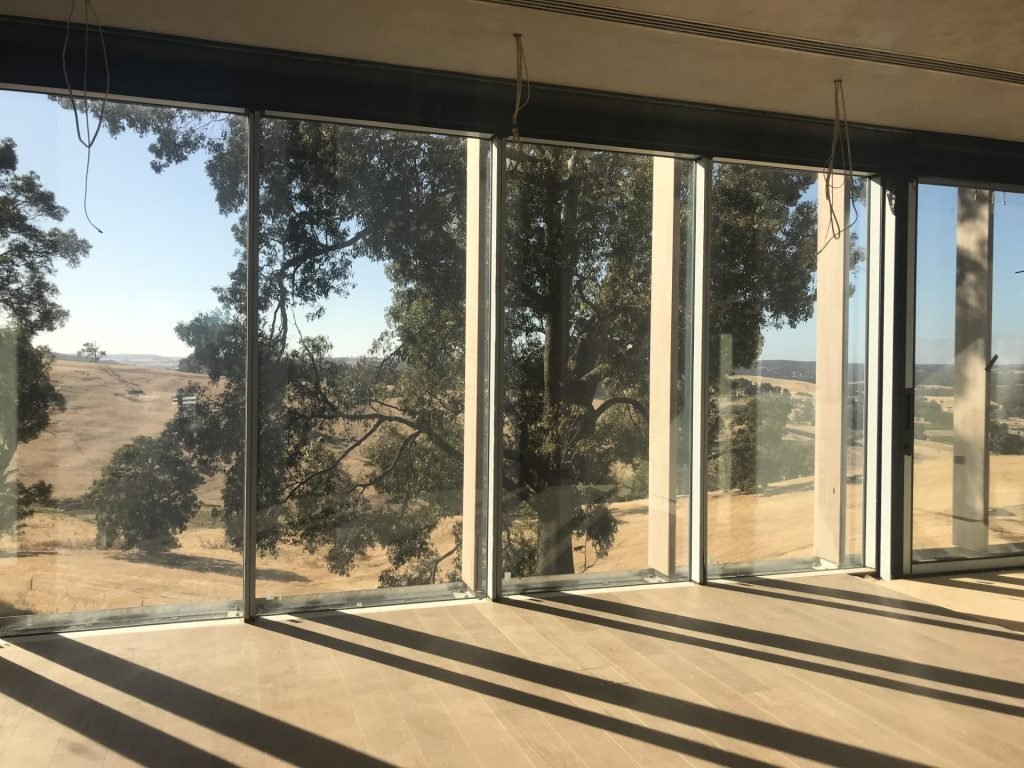 Western Australia glass contractor